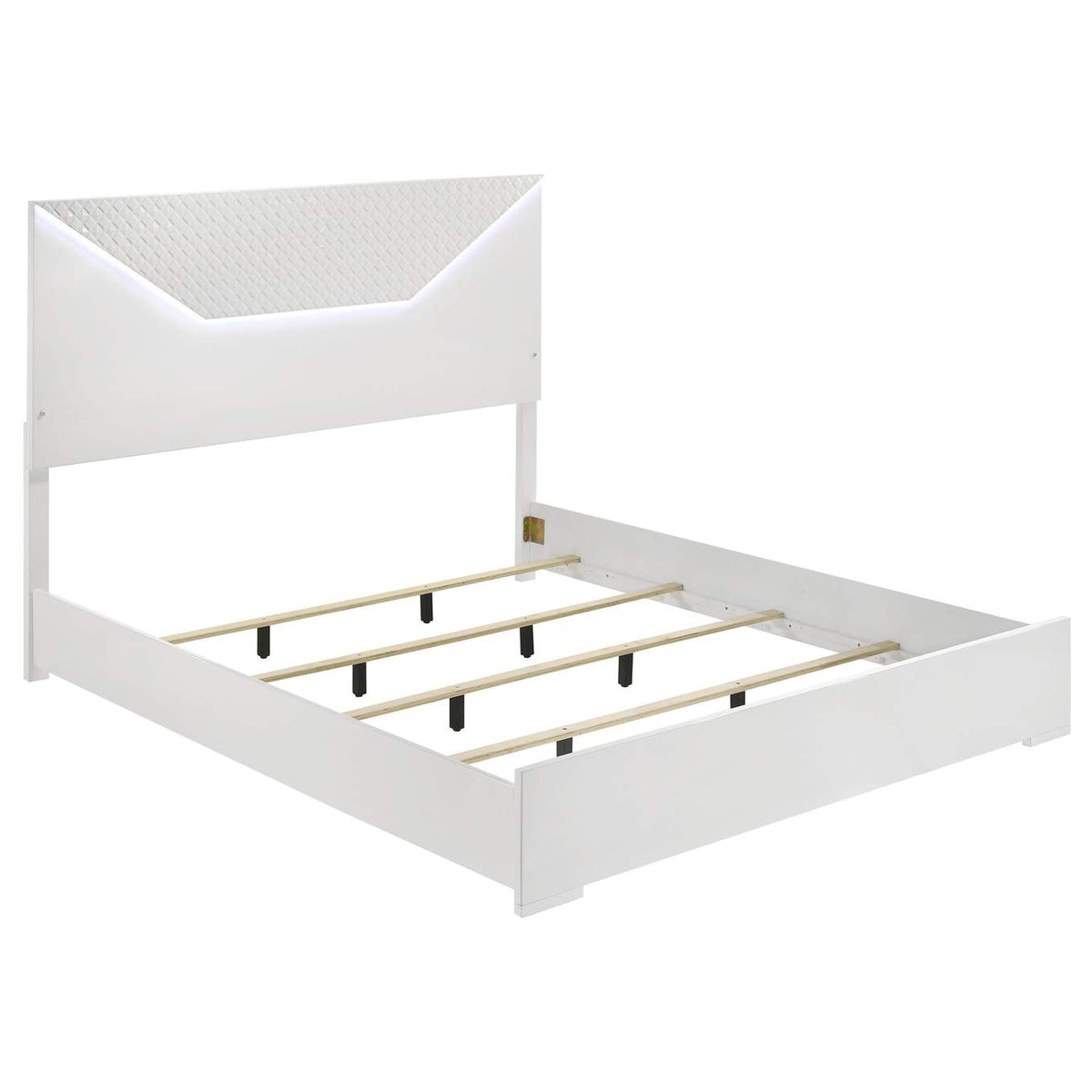 224941KE-S4 Ives 4-piece Eastern King Bedroom Set White High Gloss