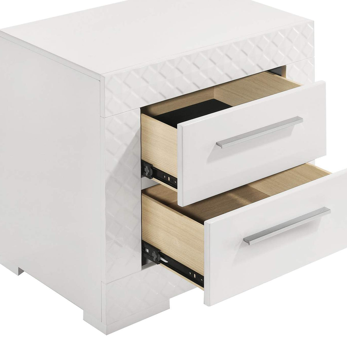 224941Q-S4 Ives 4-piece Queen Bedroom Set White High Gloss