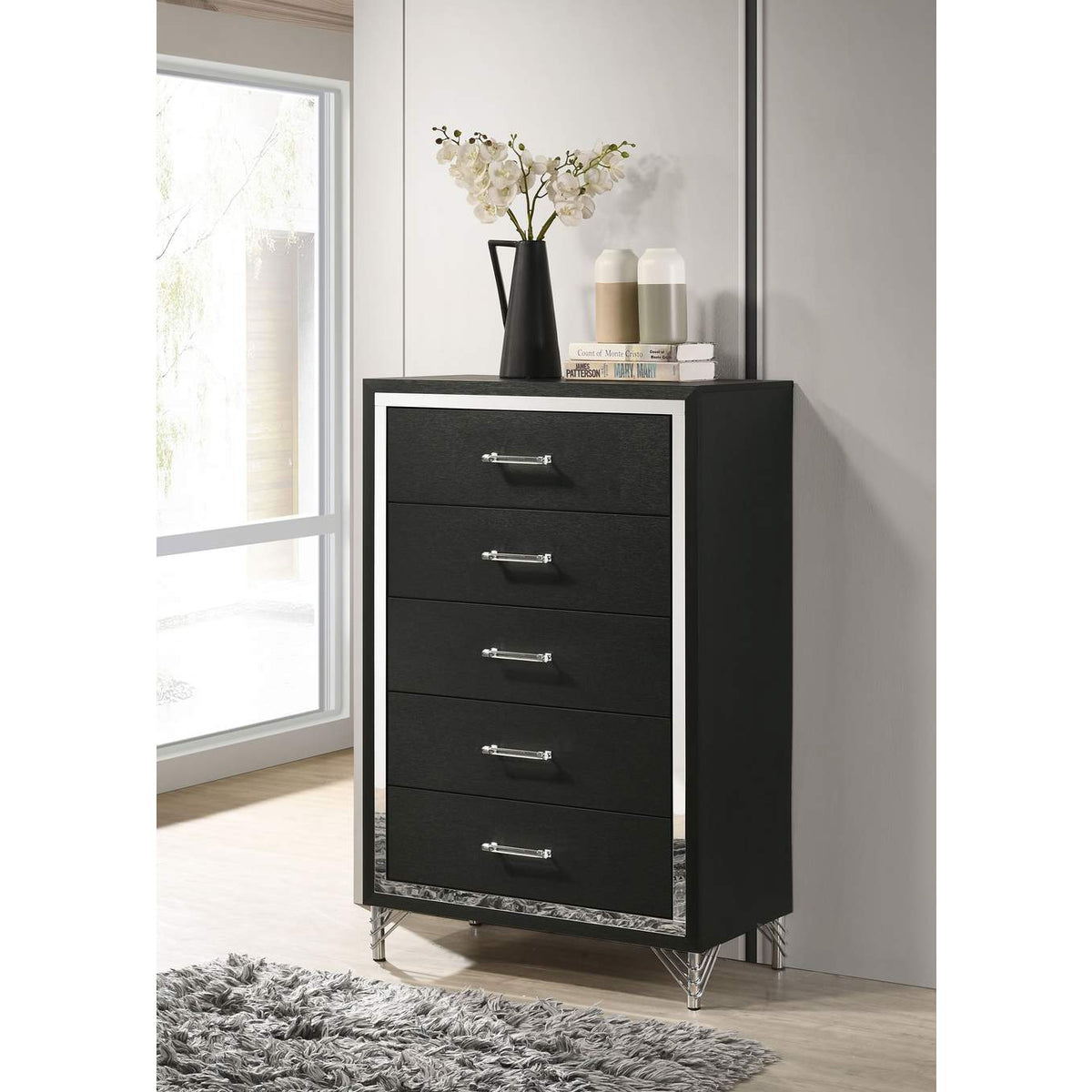 224995 Lucia 5-drawer Bedroom Chest of Drawers Black