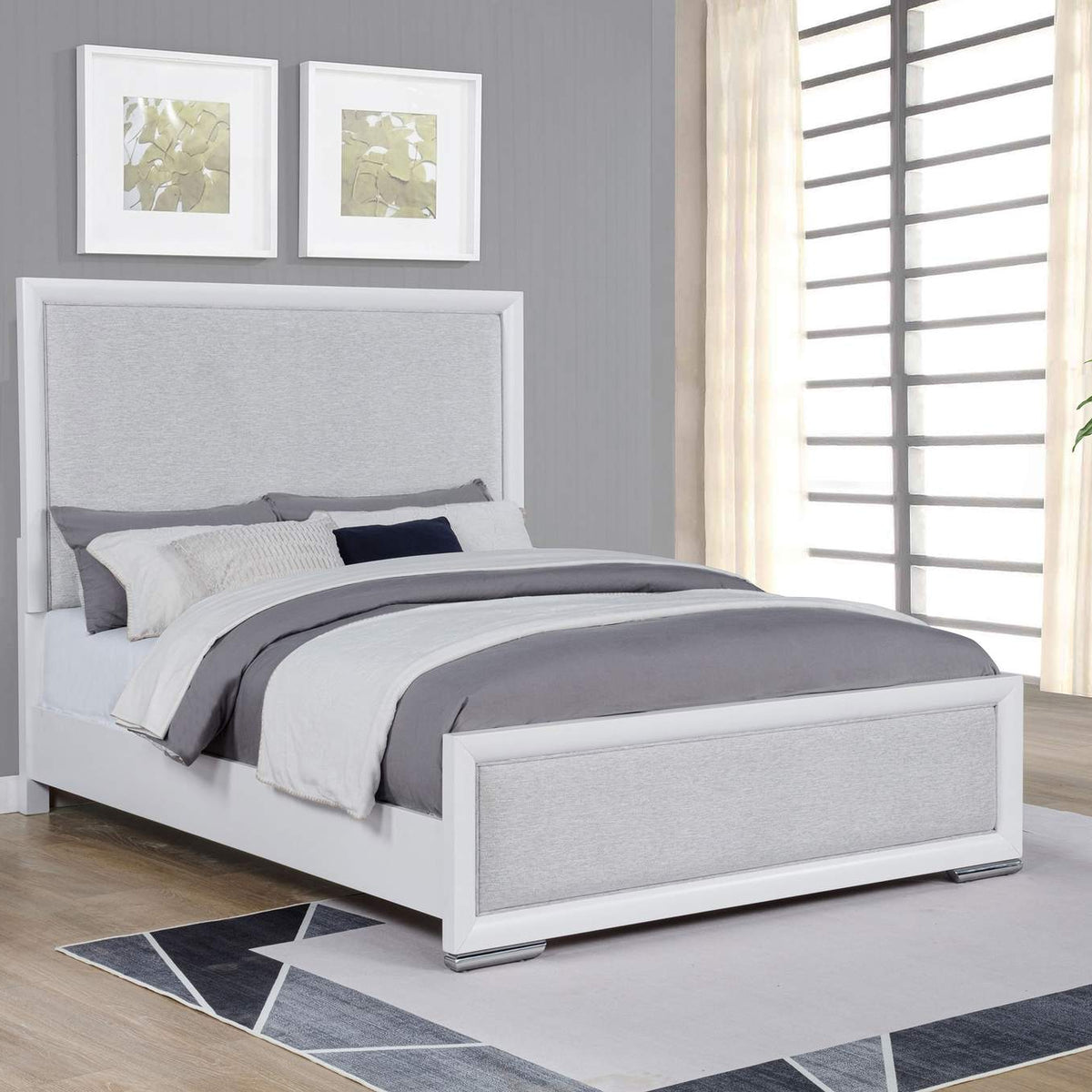 225071Q Gracemont 57-inch Queen Panel Bed Grey and White