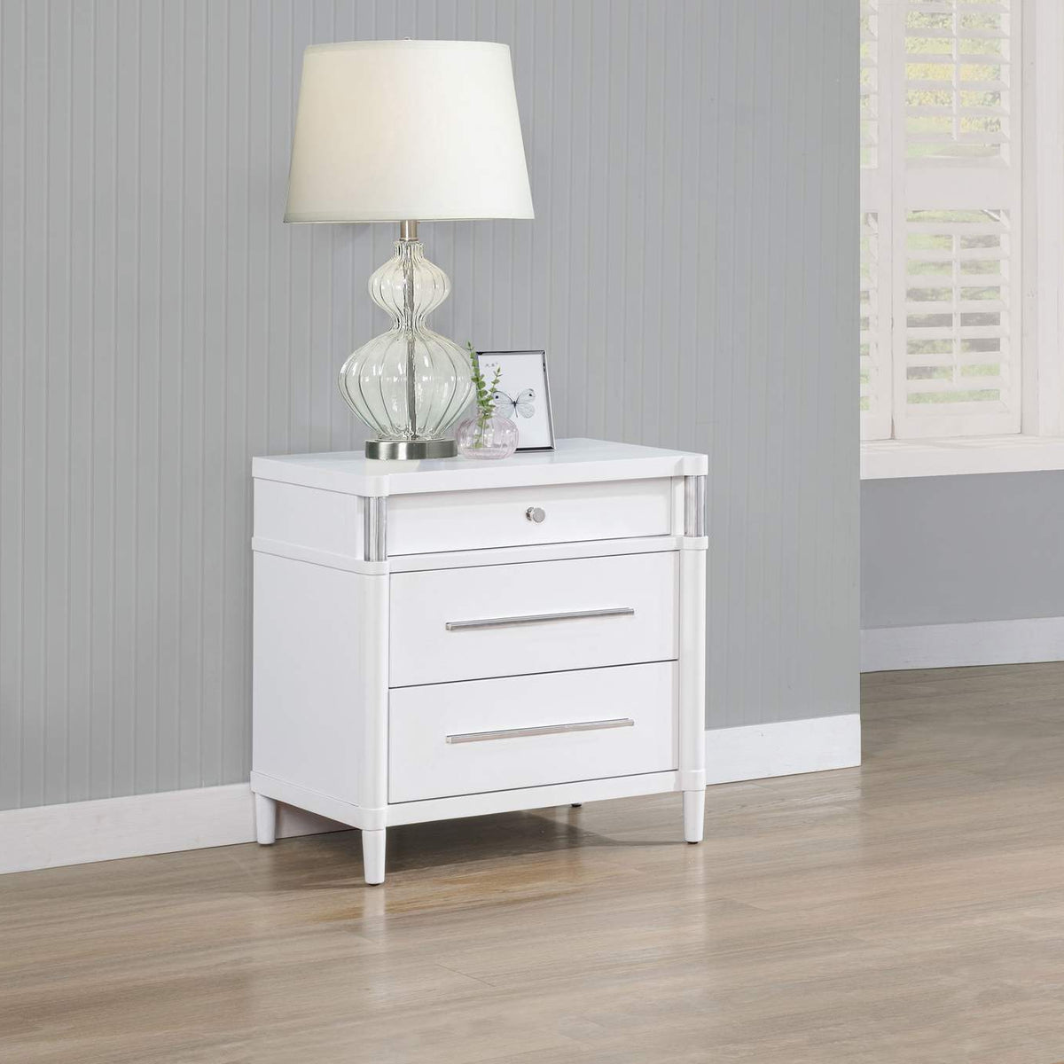 225072 Gracemont 3-drawer Bedroom Nightstand Bedside Table White