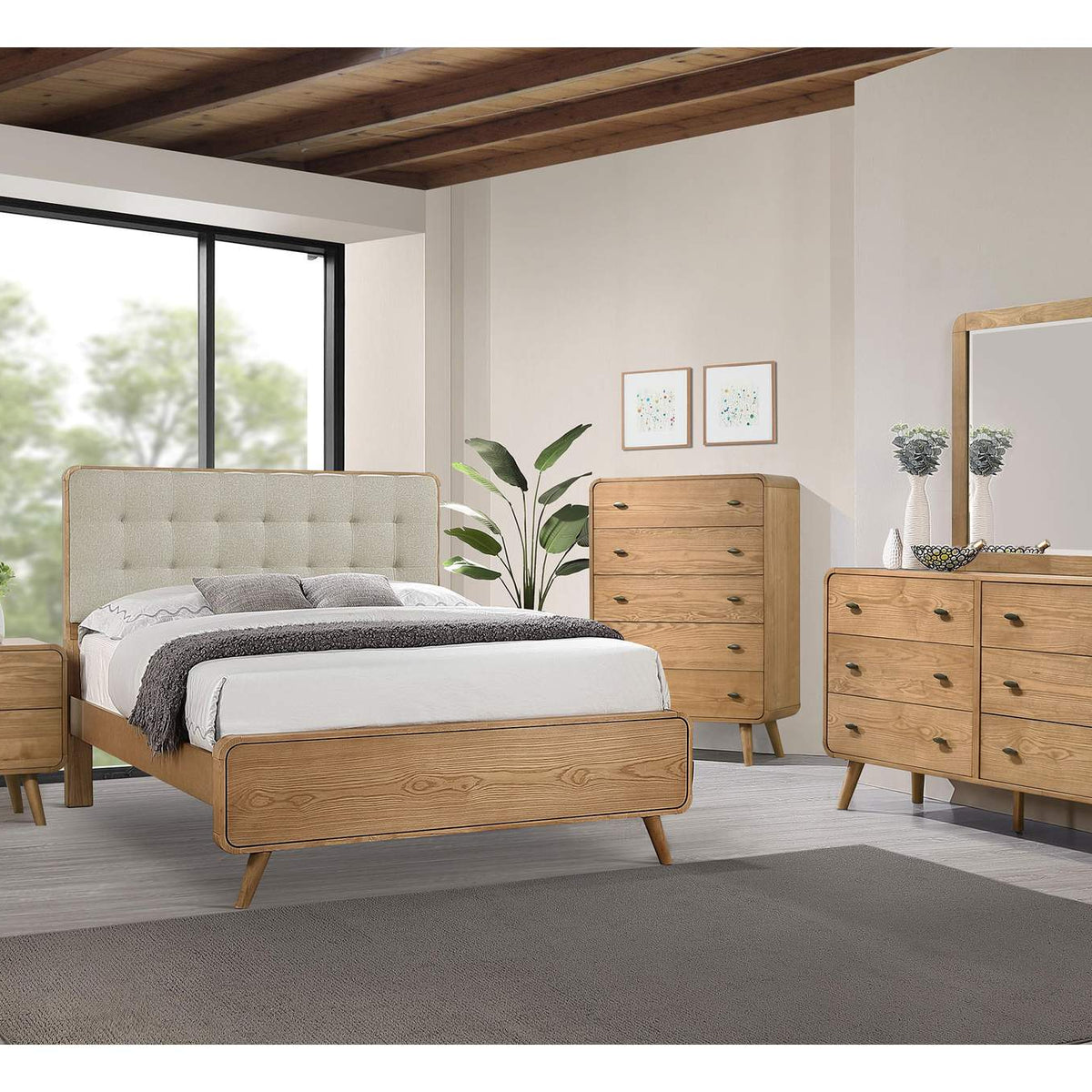 225091KW Robyn Wood California King Platform Bed Light Ash