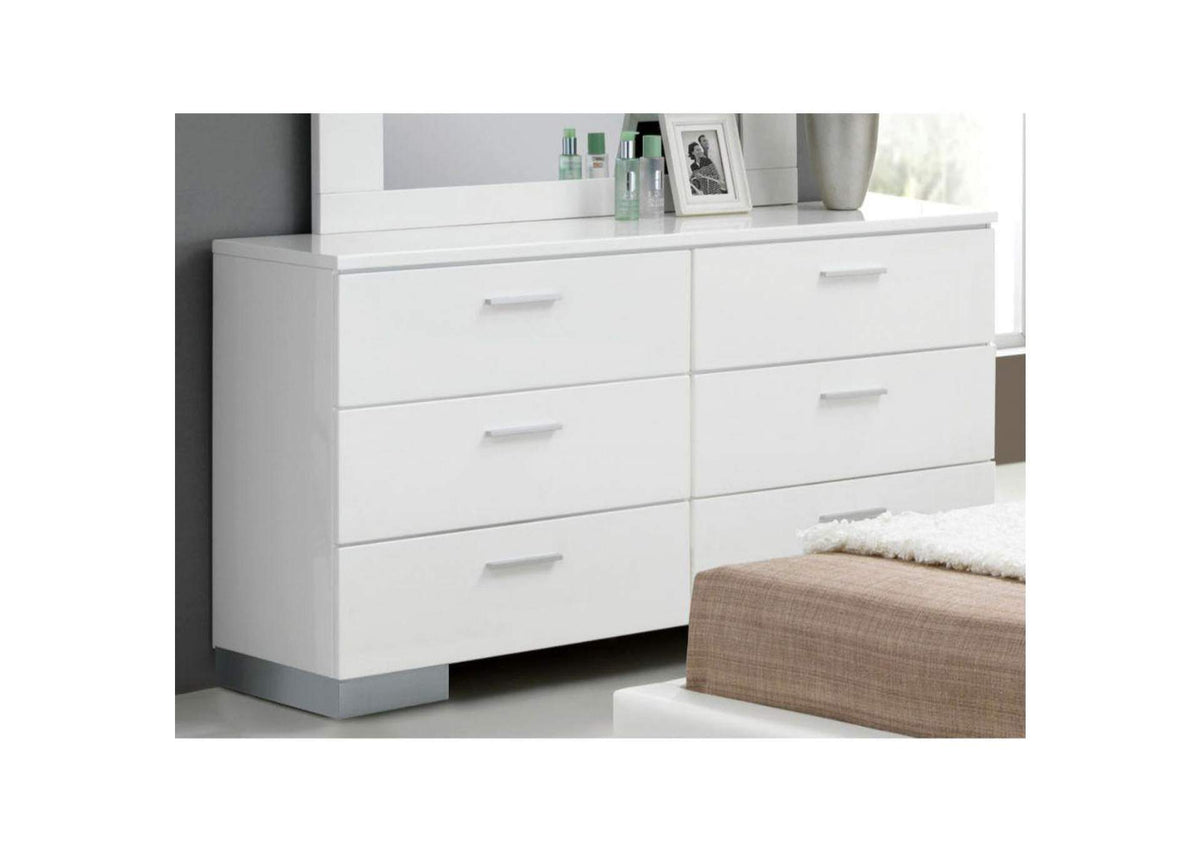 22635 Lorimar Dresser