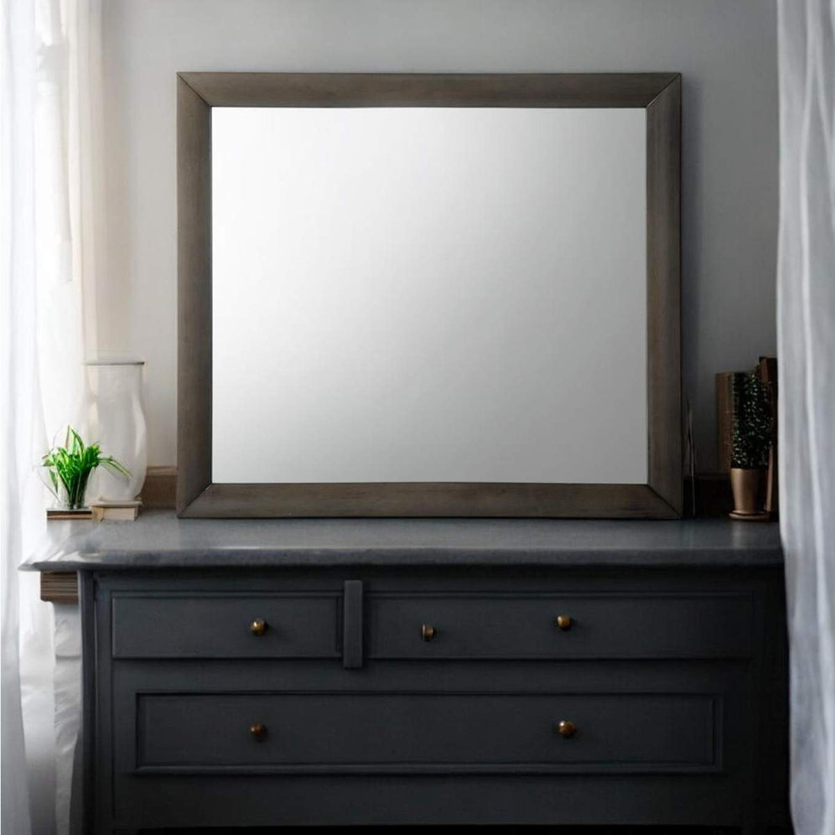 22705 Ireland Mirror