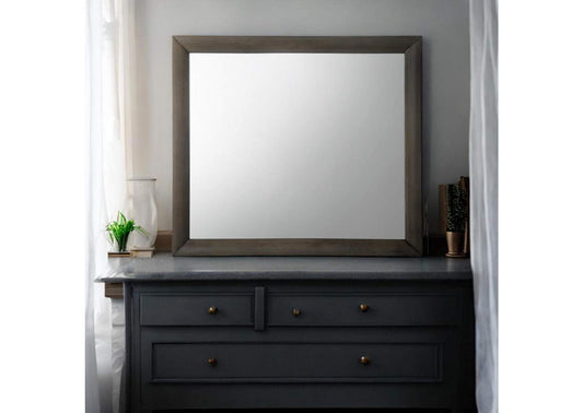 22705 Ireland Mirror