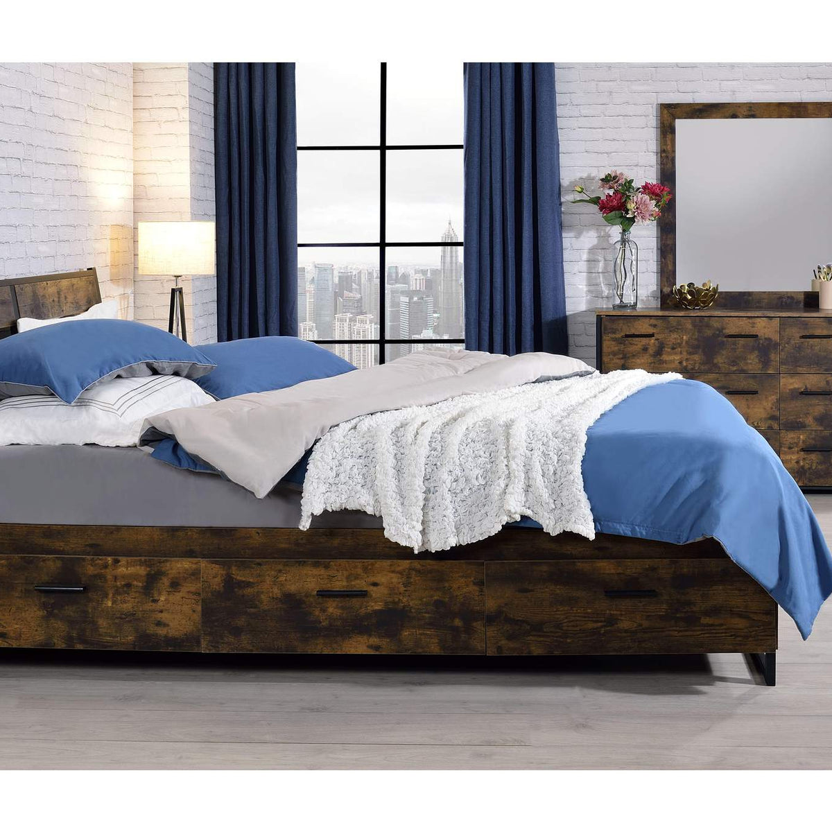 24257EK Juvanth Ek Bed with Storage