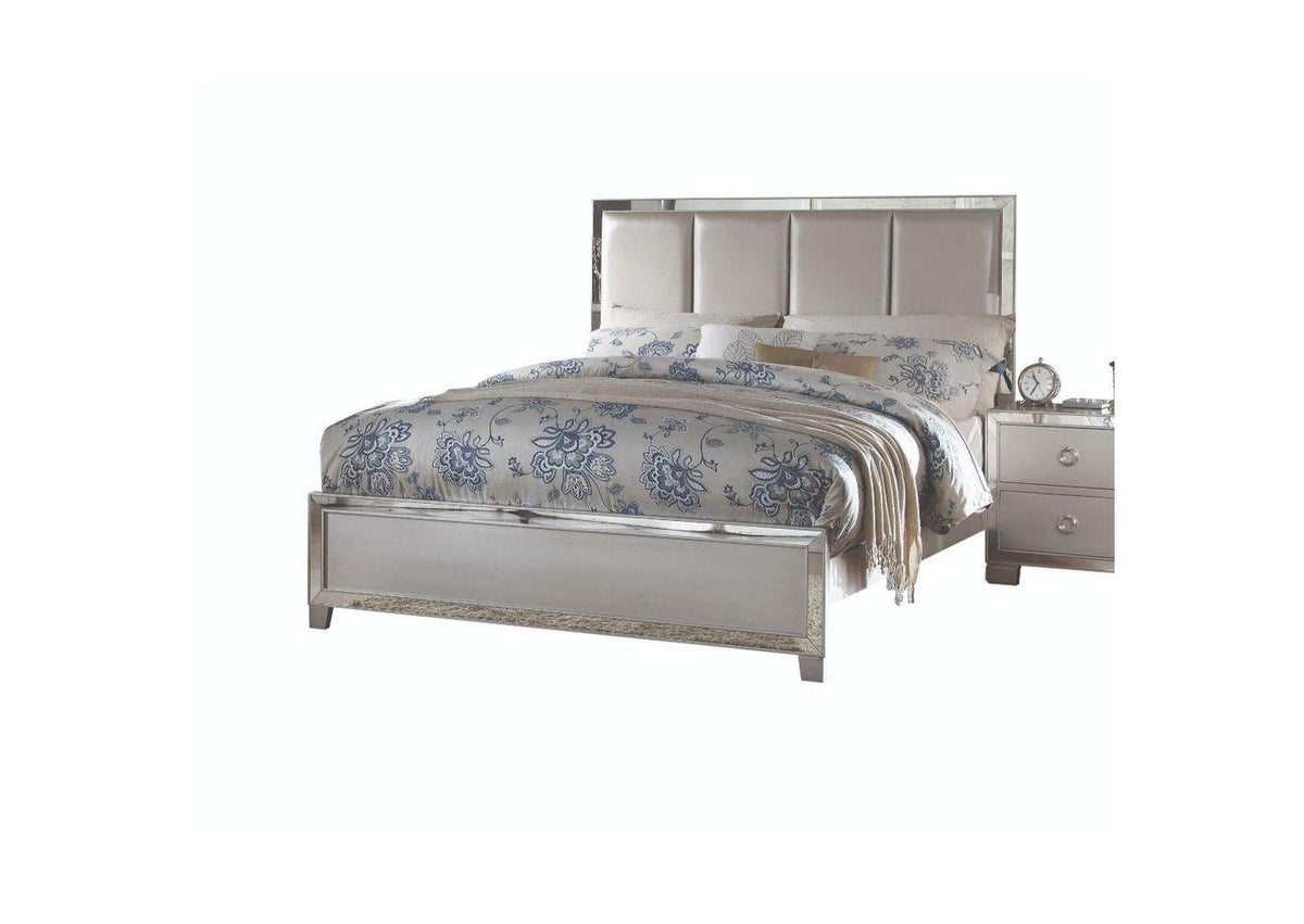 24830Q Voeville Ii Queen Bed