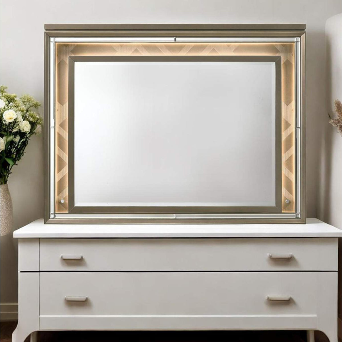 25324 Skylar Mirror with Led