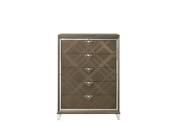 25326 Skylar Chest