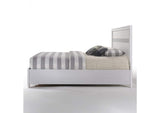 25770Q Naima Queen Bed with Storage
