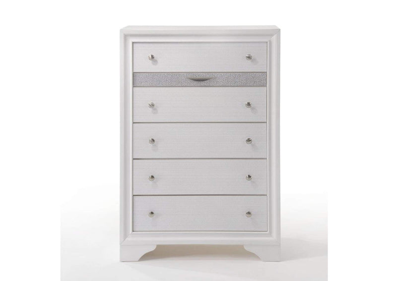 25776 Naima Chest