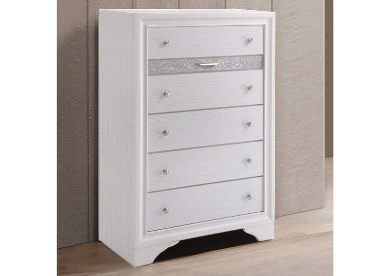 25776 Naima Chest