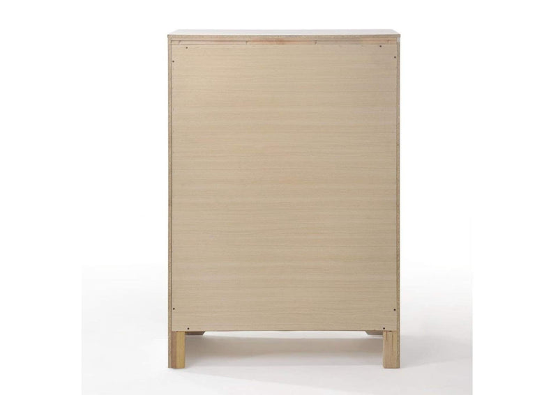 25776 Naima Chest