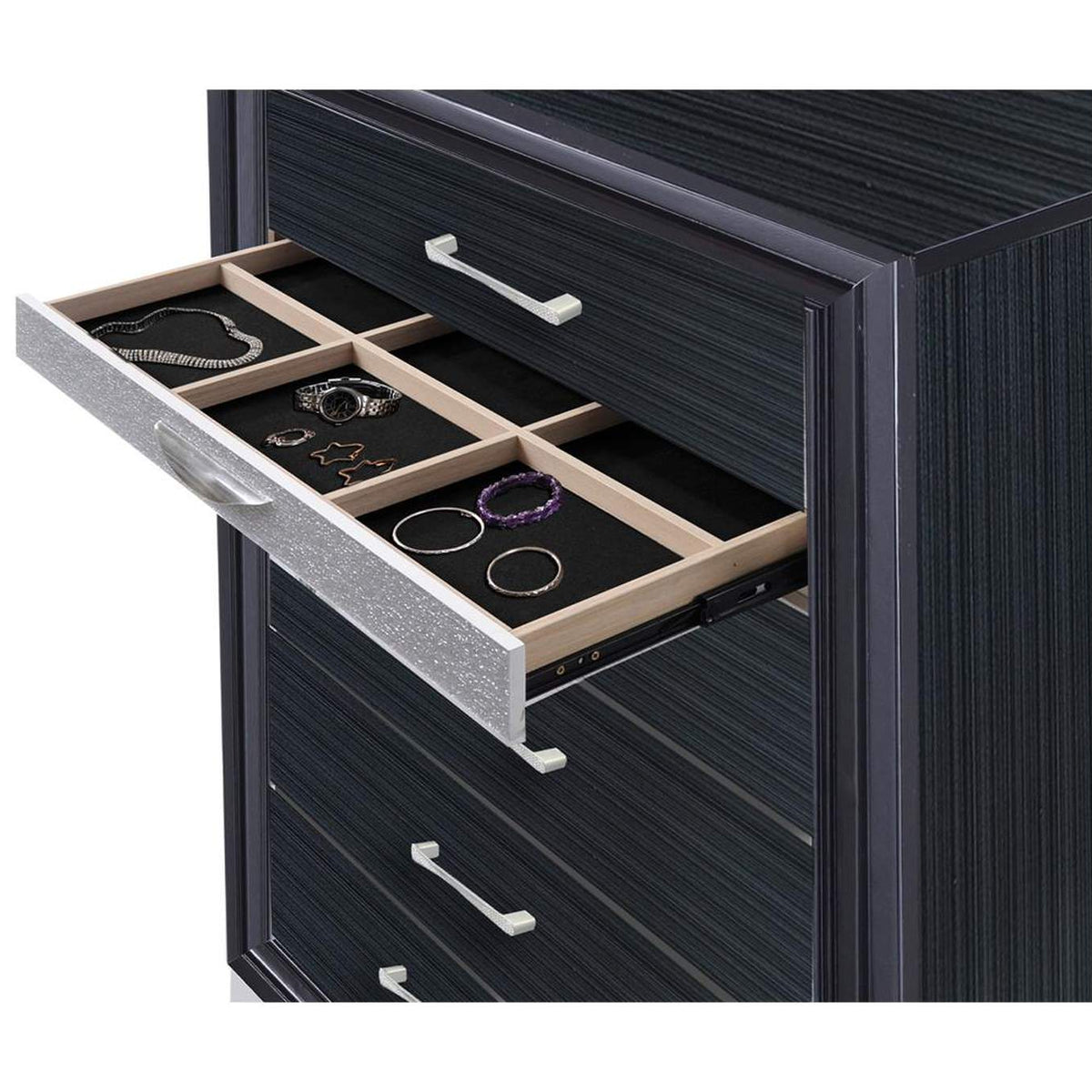 25905 Naima Dresser