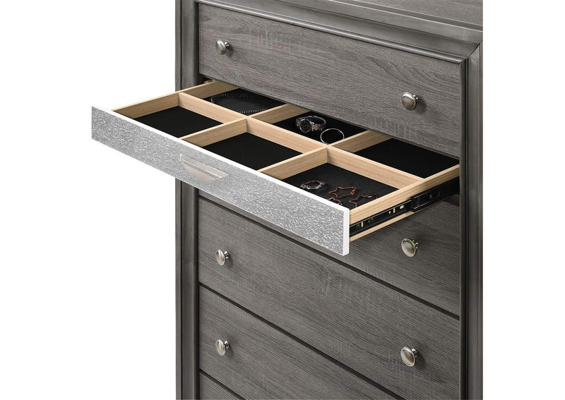 25976 Naima Chest