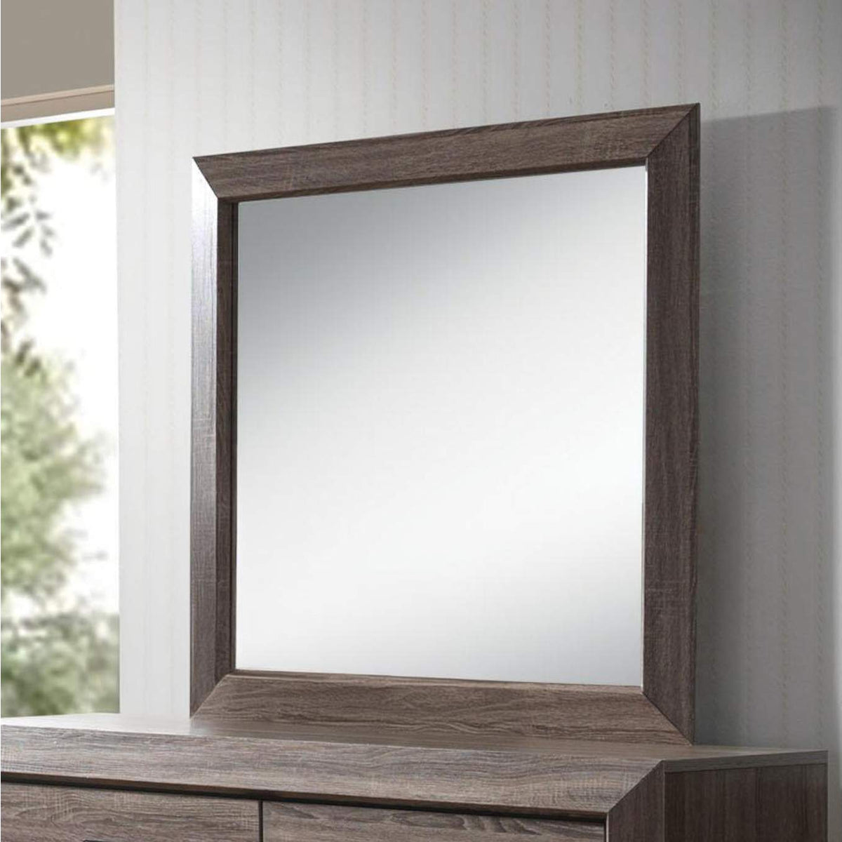 26024 Lyndon Mirror