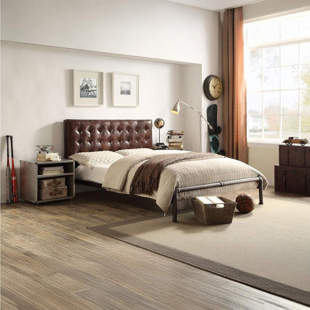 26210Q Brancaster Queen Bed