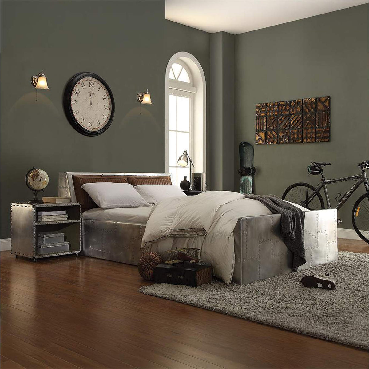 26220Q Brancaster Queen Bed