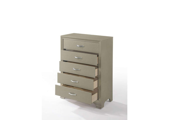 26246 Carine Chest