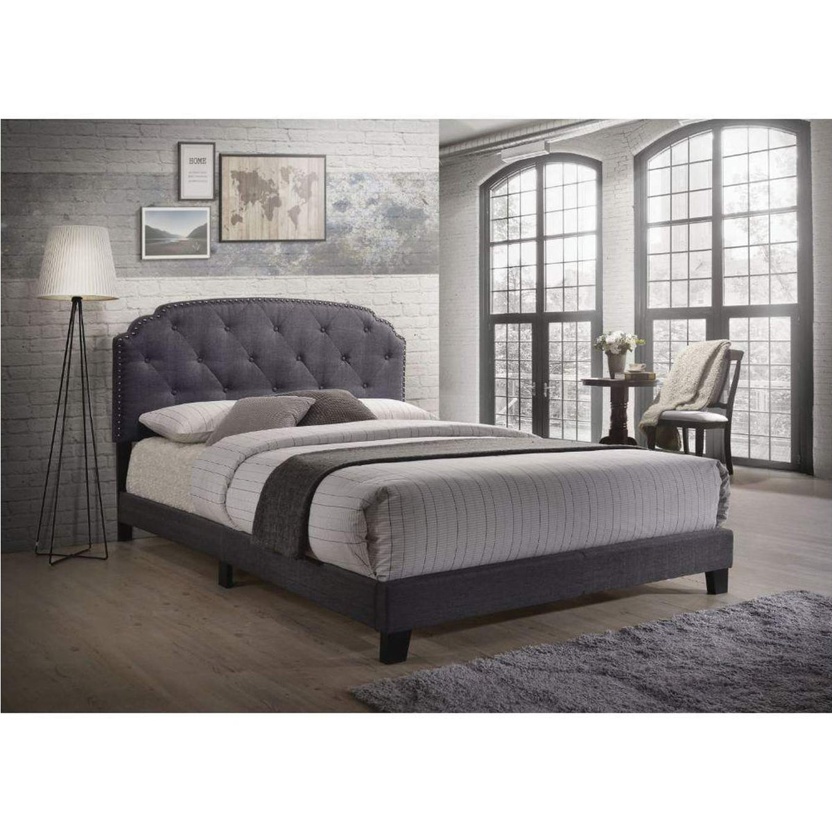 26370Q Tradilla Queen Bed