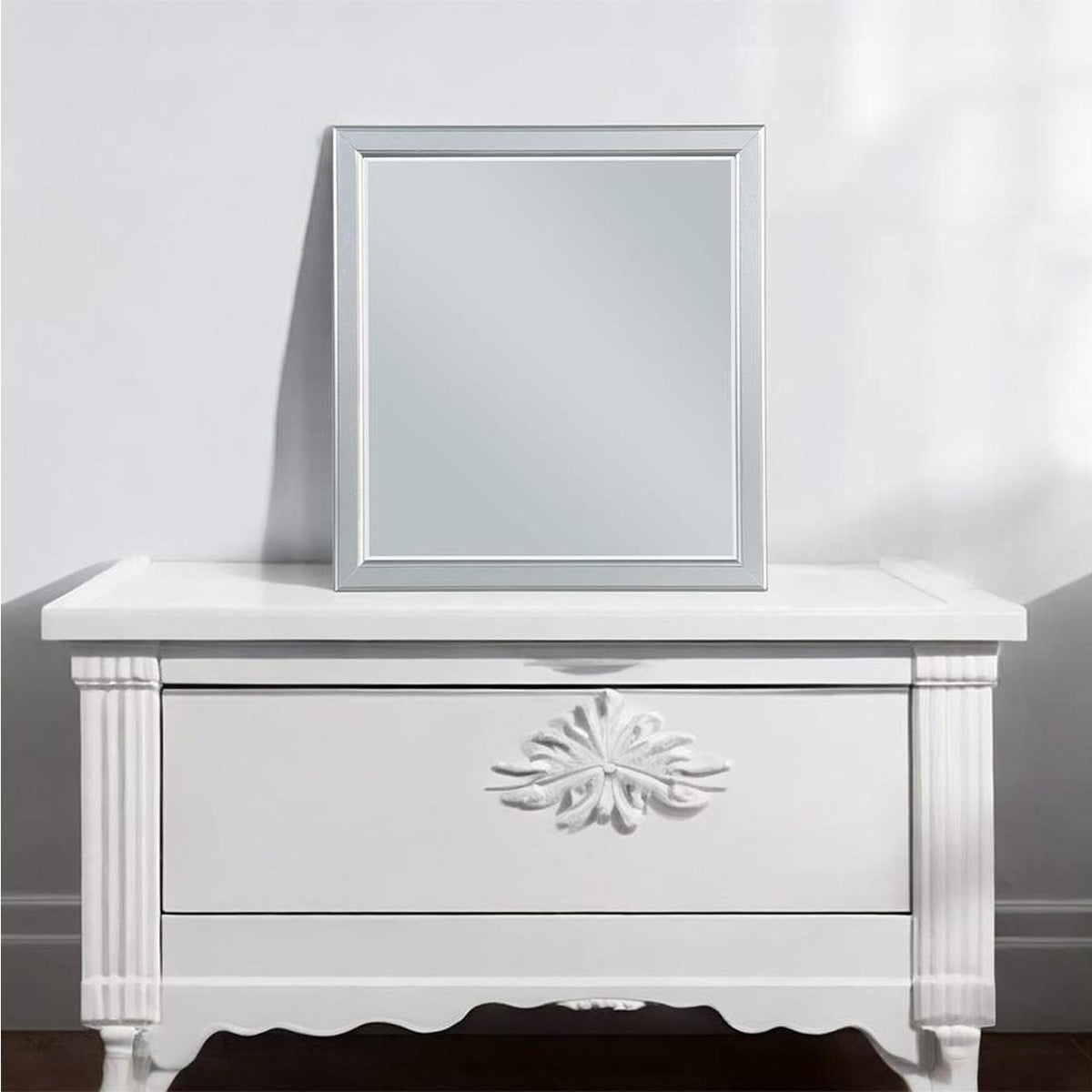 26734 Louis Philippe Mirror
