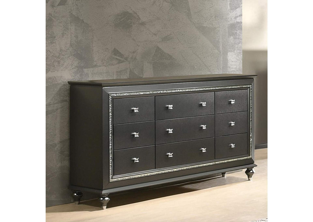 27285 Kaitlyn Dresser