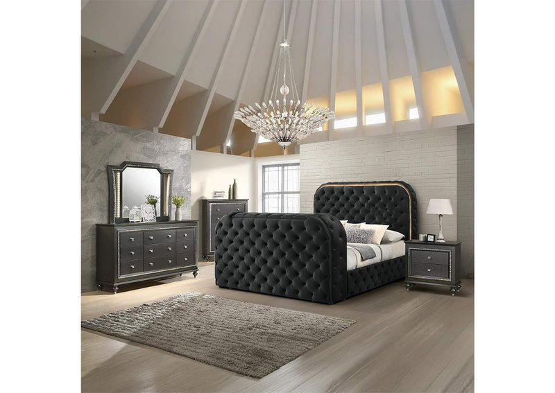 27285 Kaitlyn Dresser