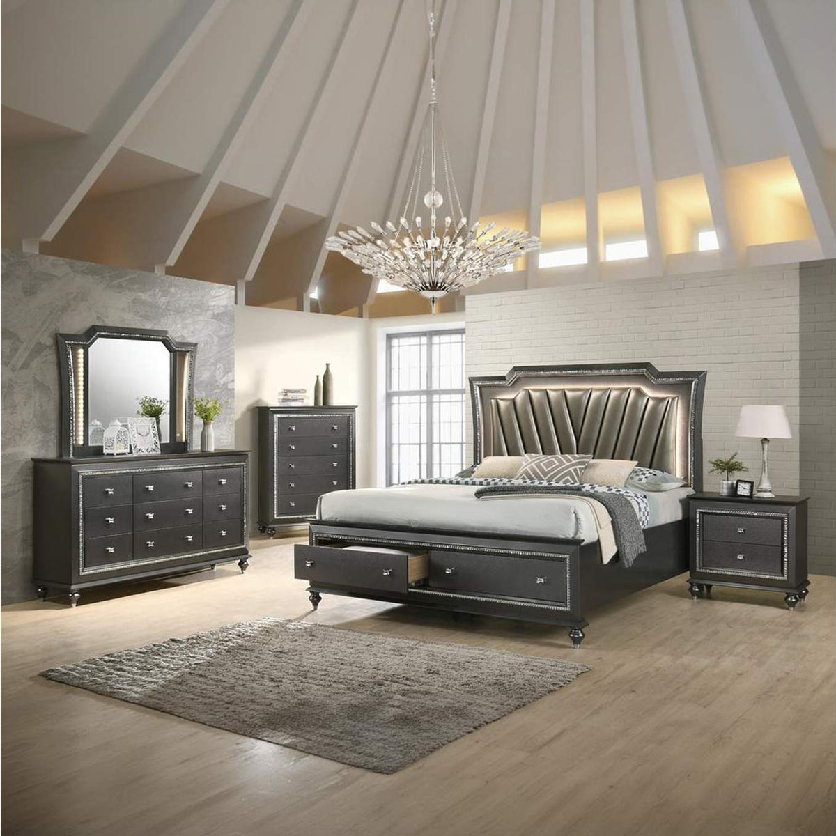 27285 Kaitlyn Dresser