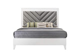 27390Q Chelsie Queen Bed