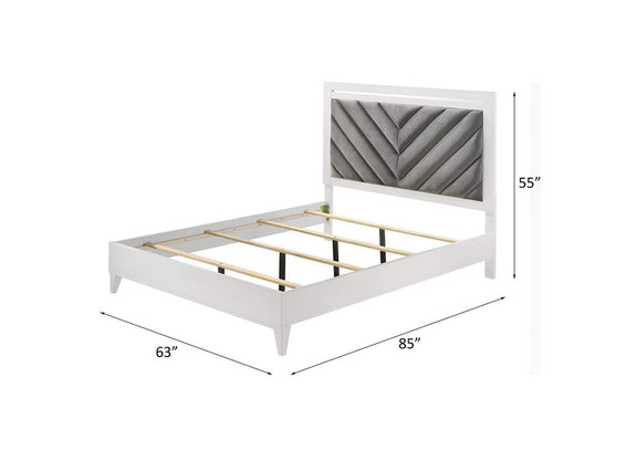 27390Q Chelsie Queen Bed