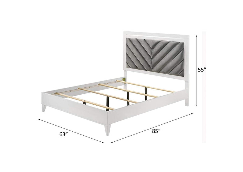 27390Q Chelsie Queen Bed