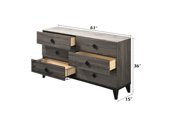27675 Avantika Dresser