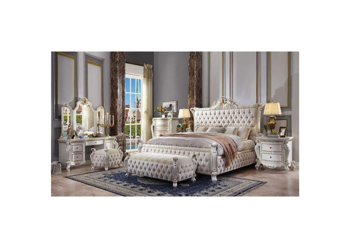 27880Q Picardy Queen Bed
