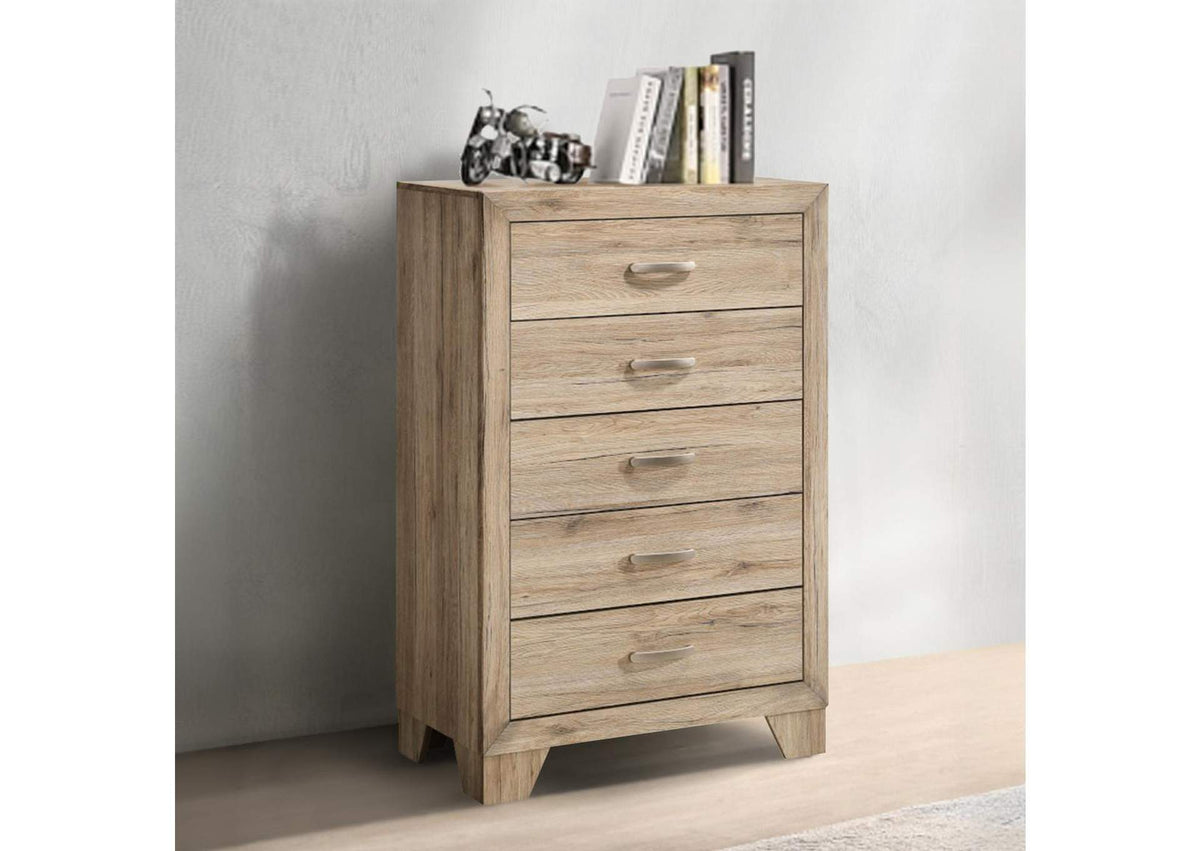 28046 Miquell Chest