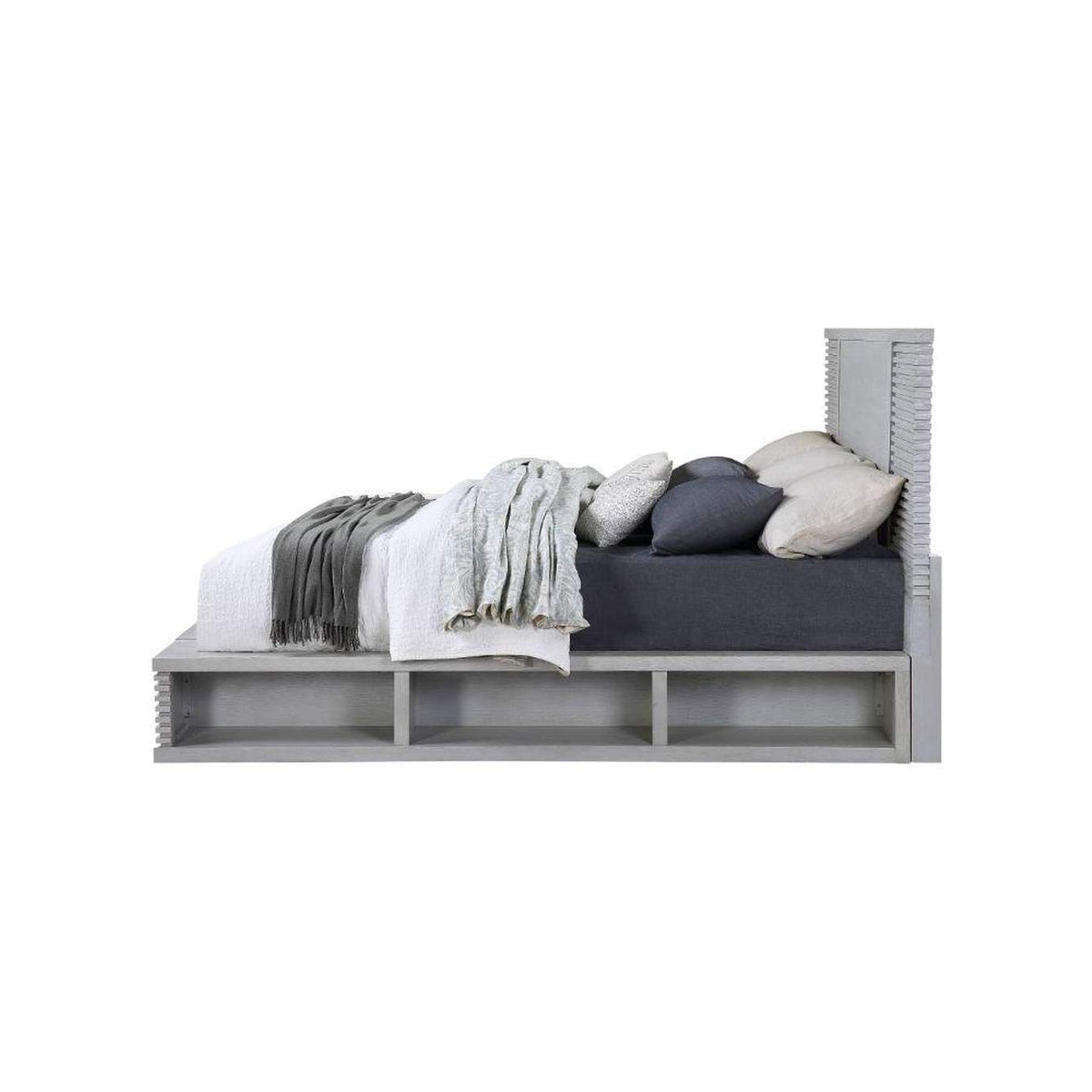 28110Q Aromas Queen Bed