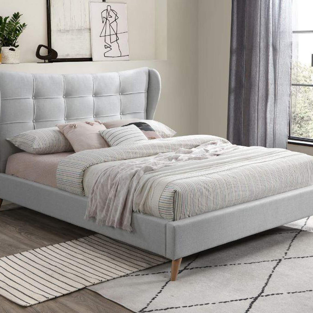 28960Q Duran Queen Bed