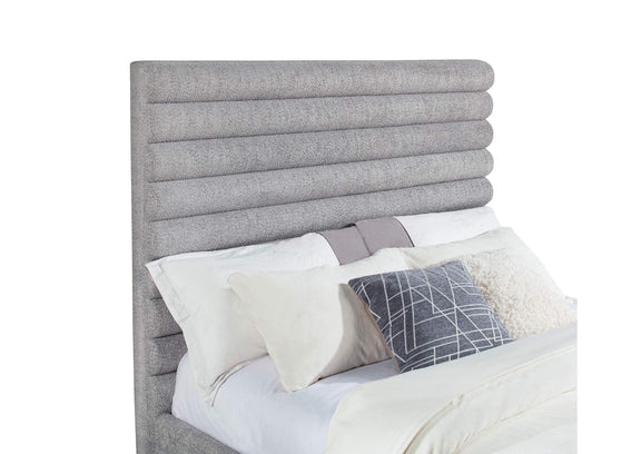300719Q Patricia 58-inch Boucle Upholstered Queen Bed Grey