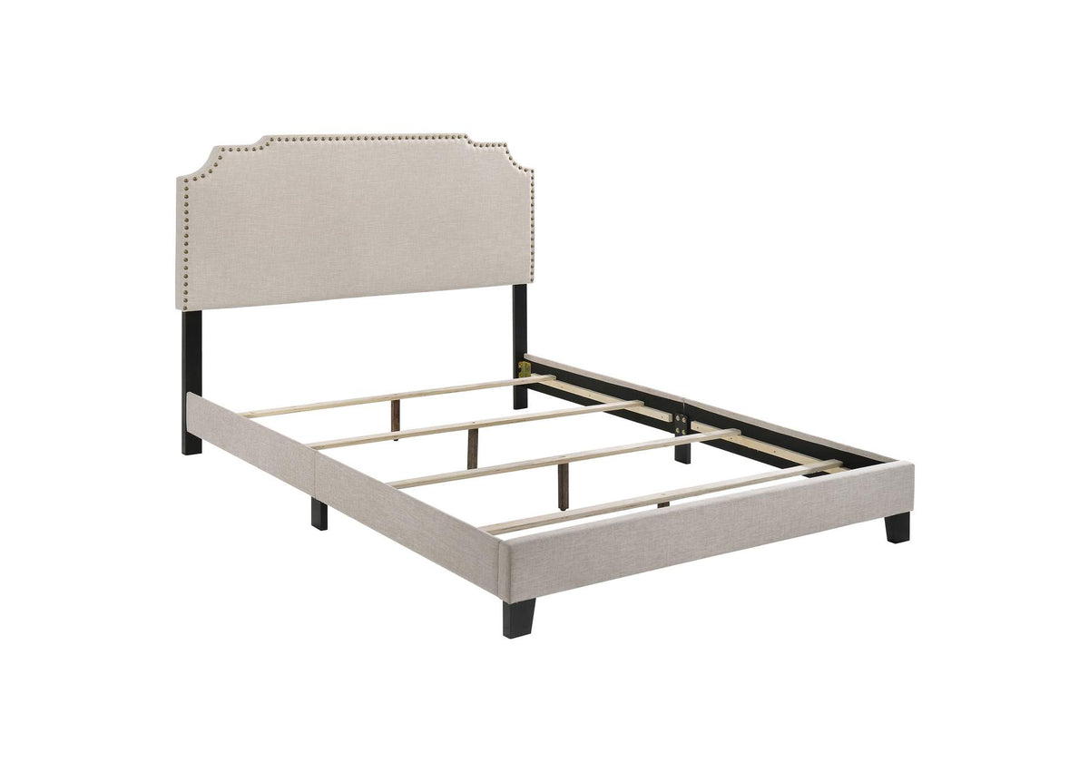 Tamarac Upholstered Full Panel Bed Beige
