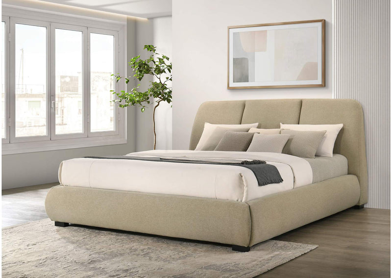 310091KE Mokena 46-inch Upholstered Eastern King Platform Bed Brown