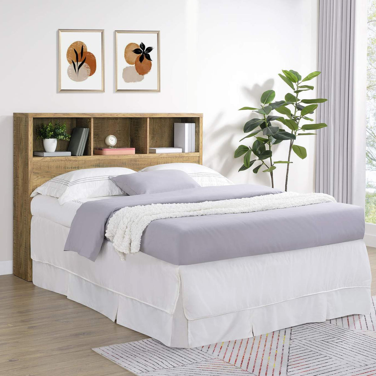 315901Q Westpark 49-inch Queen Bookcase Headboard Mango