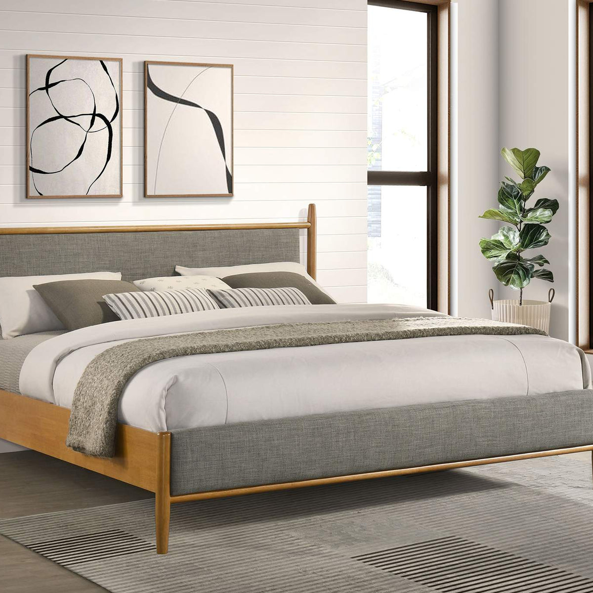 315914KE Mason 46-inch Eastern King Panel Platform Bed Light Brown
