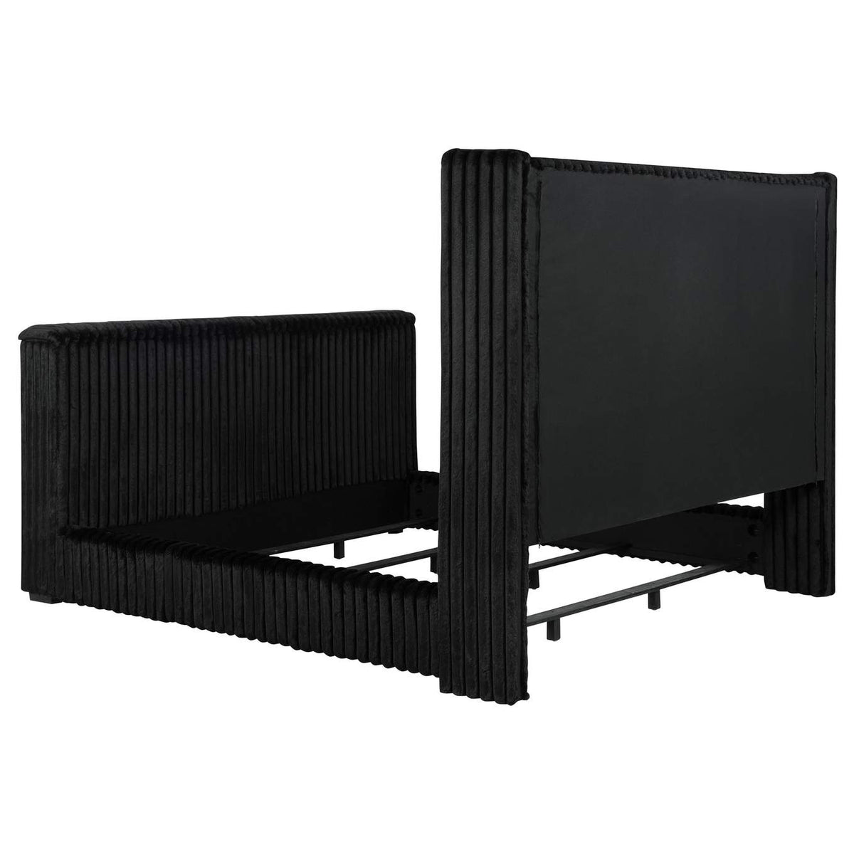 315945KW Centergrove Upholstered California King Wingback TV Bed Black
