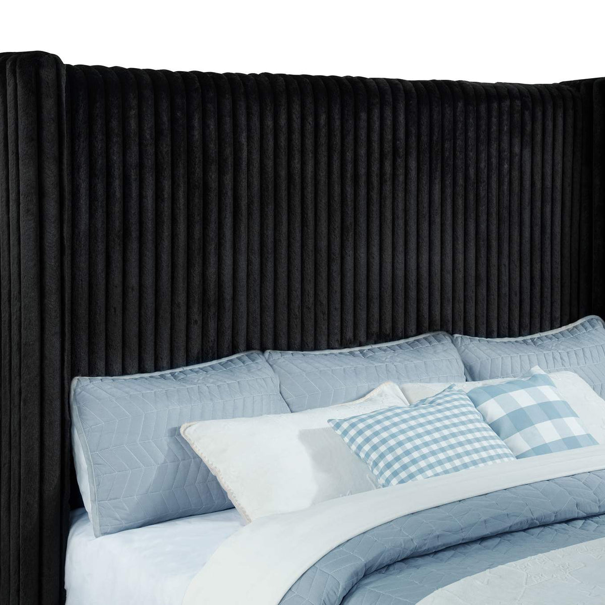 315945KW Centergrove Upholstered California King Wingback TV Bed Black