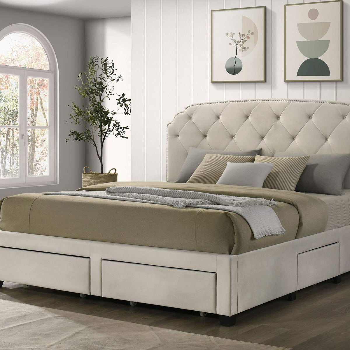 316011KE Marianna 4-drawer Upholstered Eastern King Storage Bed Cream