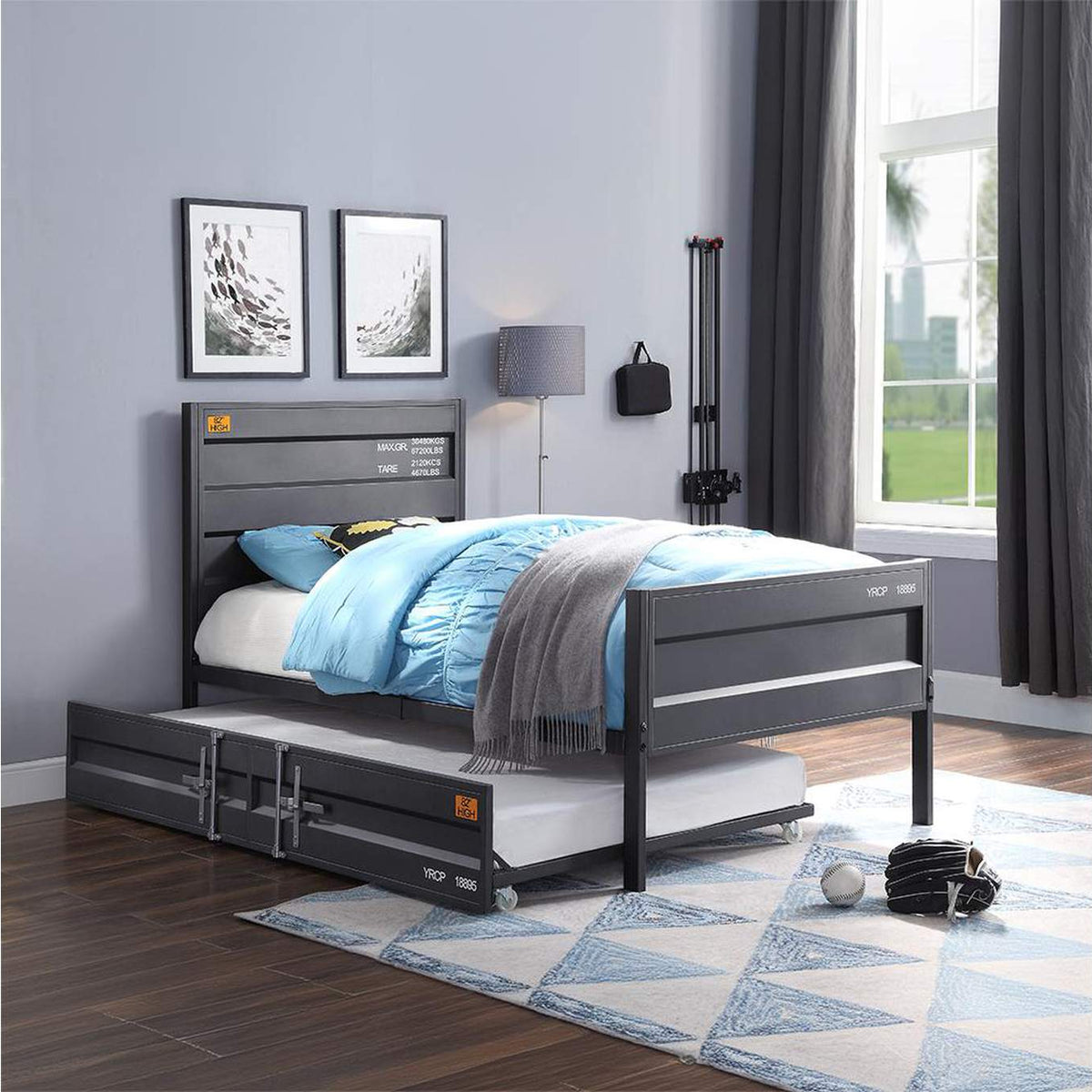 35915F Cargo Full Bed