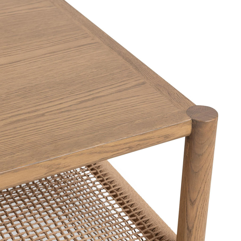 Jilian - Table