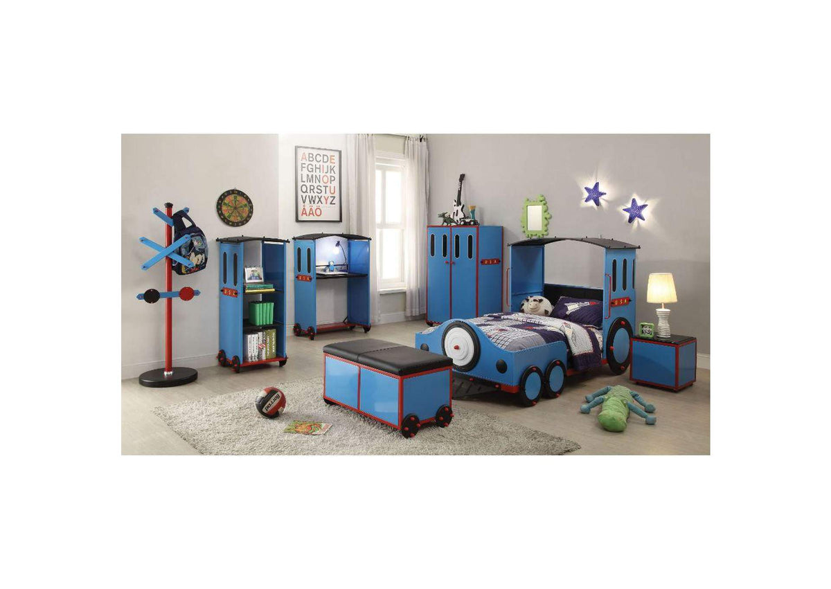 37560T Tobi Twin Bed