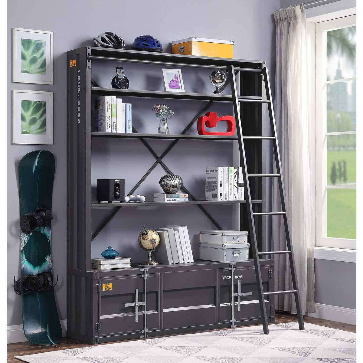 39887 Cargo Bookcase with Ladder