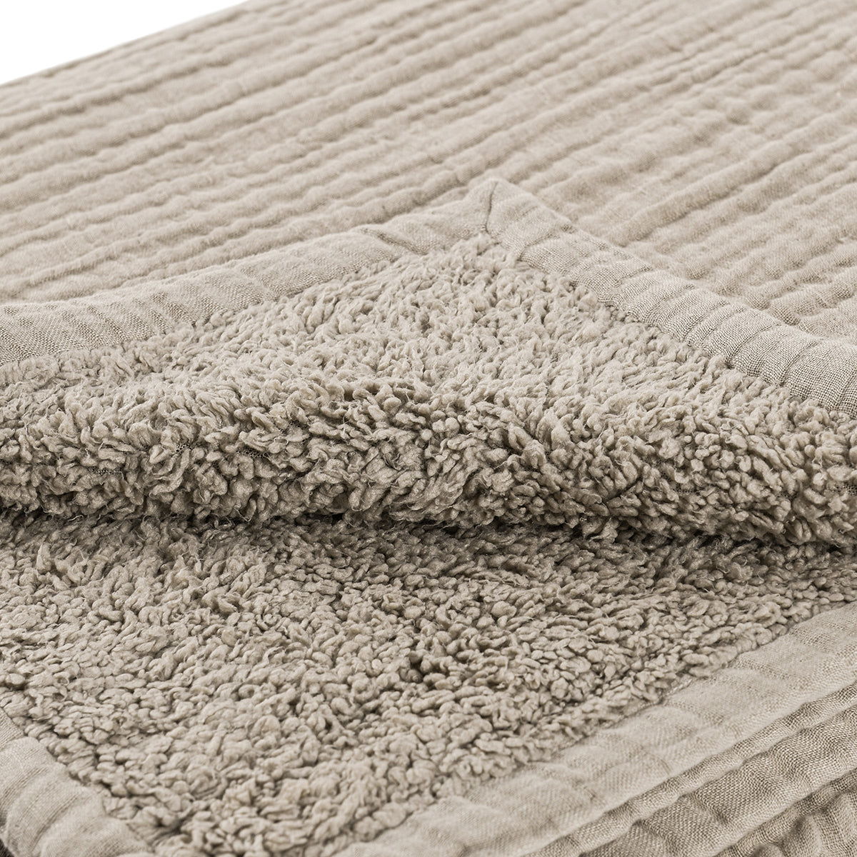 Throws - TC Cardiff Throw