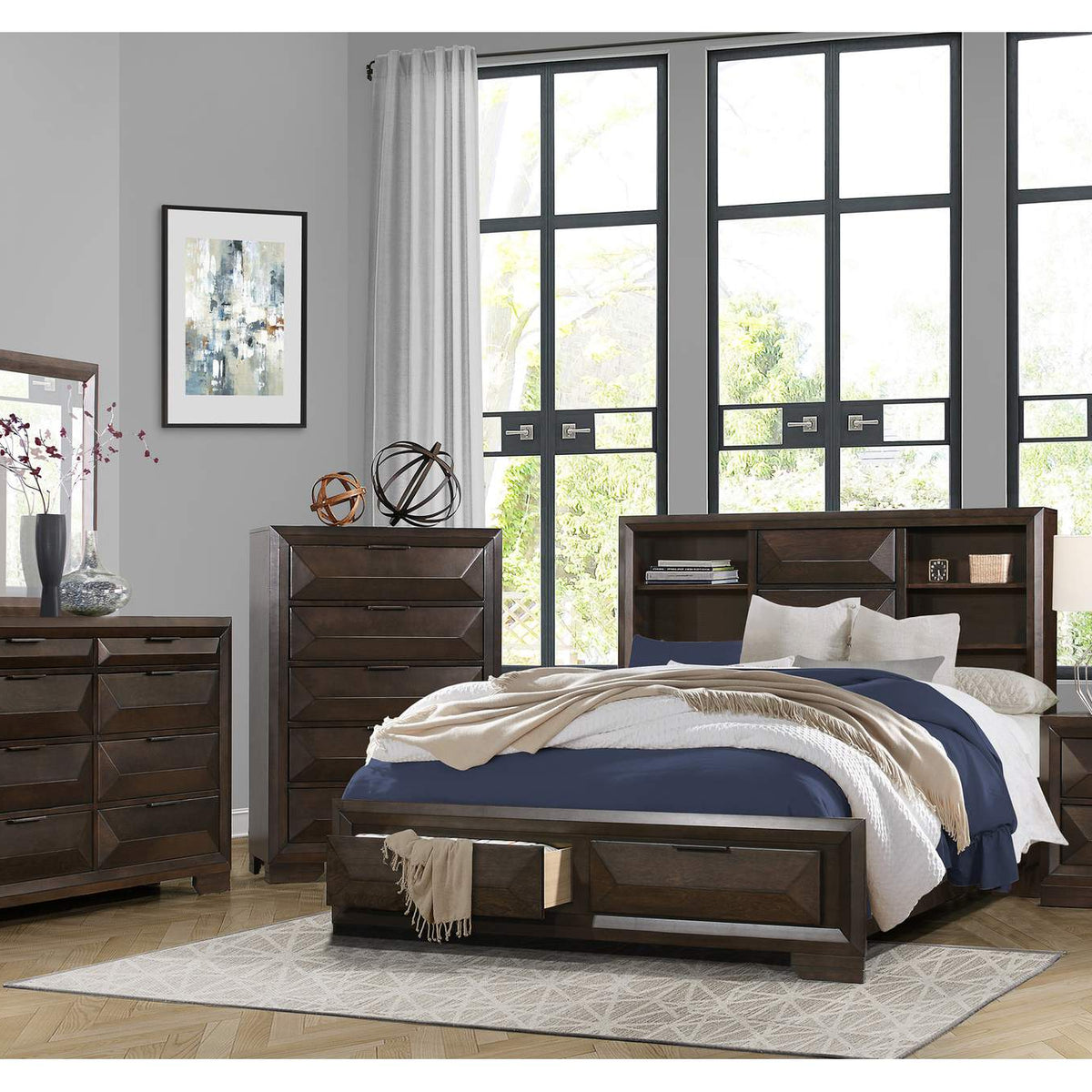 1753-9 Chesky Chest